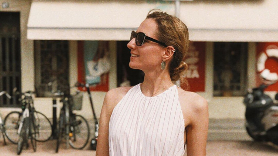 Дизайнер Евгения Ошмян